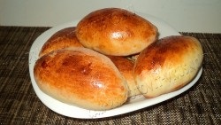 Főzni muffin burgonya (burgonya szakács zsemle) Főzni egy zsemle sült krumplival