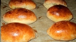 Hogyan kell főzni egy zsemle krumpli (burgonya bun gomba) Főzni egy zsemle sült krumplival