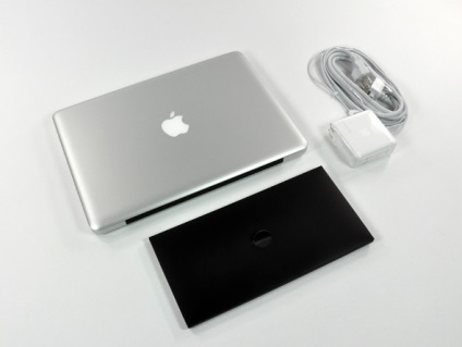 Hogyan szétszedni laptop Apple MacBook Pro 13 „unibody