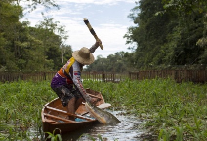 Hogyan horgászni és vadászni indiánok az Amazonas - turisztikai könyvtár