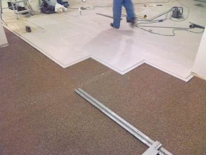 Hogyan lehet a padlón novostroykeinstruktsiya telepítés saját kezűleg, a fénykép - egy könnyű dolog