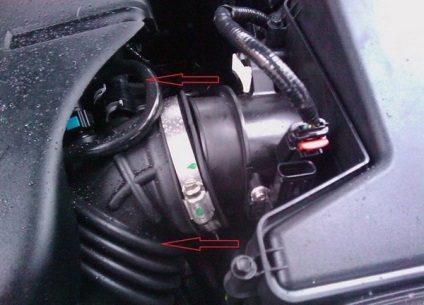 Az akkumulátor eltávolítása Ford Focus 3, elektromos és elektronikai Ford Focus 3