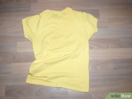 Hogyan kombináljuk a T-shirt jeans (Pick jobb szövet) Hogyan kombináljuk a T-shirt jeans