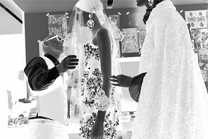 Hogyan juthat el egy munkát a boltban márka ruháit (butik) (store) Hogyan juthat el egy munkát a márka ruhaüzlet (butik)