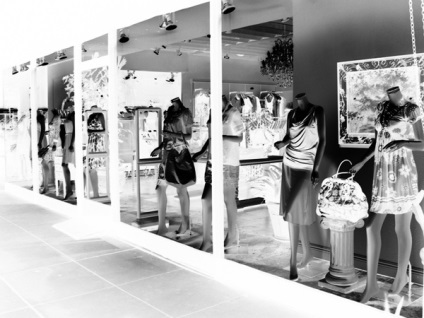 Hogyan juthat el egy munkát a márka ruhaüzlet (butik) (márka) Hogyan juthat el egy munkát a márka ruhaüzlet (butik)