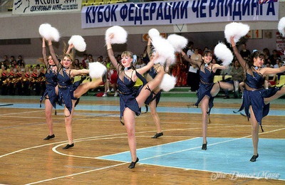 Hogyan készítsünk pompom (hogyan kell csinálni pompom) Hogyan lehet pompom