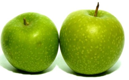 Hogyan sütni egy almát a mikrohullámú csecsemők vagy multivarka és sütő - minden, ami a csecsemők