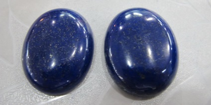 Kő lapis lazuli fotó, jellemzőit és tulajdonságait, hogy néz ki a természetes kő