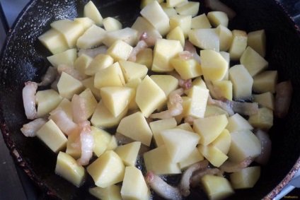 Sült burgonya szalonnával recept egy fotó