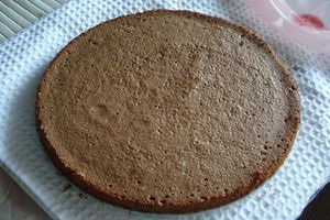 Korzhi piggy egyedi sütemény receptek (sütemények) Kalács a torta malacka egyedi receptek