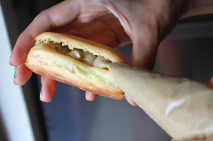 Krém eclairs fehérje receptek, jellemzői, és a vélemények készítmények (fehérje tejszín eclairs) Cream eclairs fehérje receptek, főleg főzés és vélemények