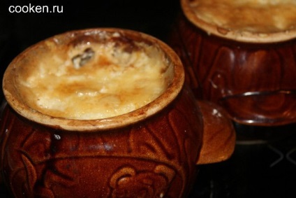 Csirkemell gombával és burgonya egy bankot - egy recept fotó (főzés) Csirkemell gombával és burgonyát egy fazék - a recept egy fotó