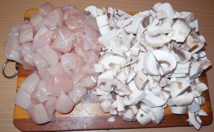 Csirke párolt gombával, vagy hogyan kell főzni csirke pörkölt - lépésről lépésre recept fotók (szakács) Csirke párolt gombával, vagy hogyan kell főzni csirke pörkölt - lépésről lépésre recept fotók
