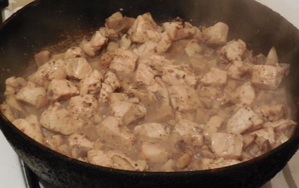 Csirke párolt gombával, vagy hogyan kell főzni csirke pörkölt - lépésről lépésre recept fotók (csirke) Csirke párolt gombával, vagy hogyan kell főzni csirke pörkölt - lépésről lépésre recept fotók