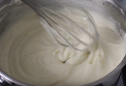 A legjobb receptek tejszín Eclair fényképpel (lépésről lépésre receptek)