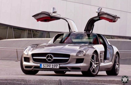 Mercedes-Benz SLS AMG ár 11500000 rubel (fotók és videók az alku), mind az autók