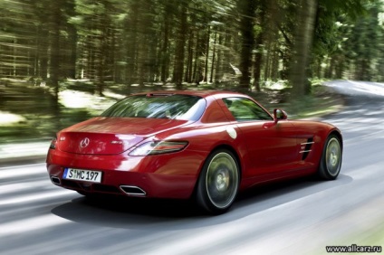 Mercedes-Benz SLS AMG - ár, fotók, videók, leírások Mercedes SLS AMG (2013-2014)