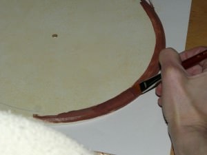 Eljárás díszítő egy falióra a szakterületen decoupage