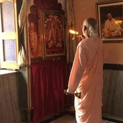 Szeretett Gurudev Srila Wang Maharaj belső érték Vyasa puja