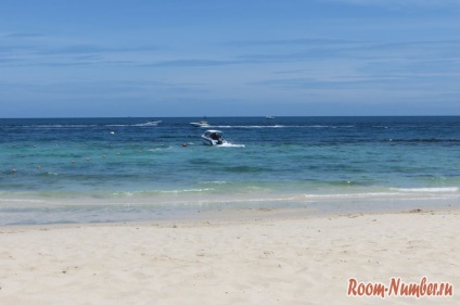 A Koh Lan, Pattaya (Koh Lan) A Koh Lan, Pattaya