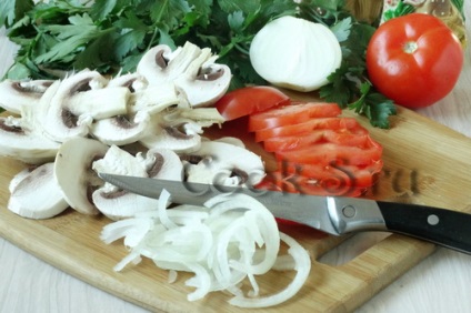 Відбивні зі свинини з грибами і сиром в духовці - покроковий рецепт з фото, страви з м'яса