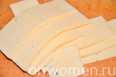 Borda, sült gombával, paradicsommal és sajttal recept fényképpel (sült) Borda, sült gombával, paradicsommal, sajttal recept egy fotó