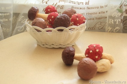 A cookie-k gomba recept fotókkal, hogyan lehet a cookie-kat - erdei gombás - lépésről lépésre recept (fotó) A cookie-k gomba recept fotókkal, hogyan lehet a cookie-kat - erdei gombás - lépésről lépésre recept