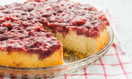 Torta epres - sütemény recept eper (előállítás Melegítsük elő a sütőt) Torta eper - torta receptje eperrel