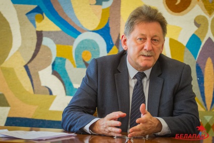 Ukrán nagykövet Fehéroroszország a politikai akarat, hogy indítson az ukrán TV (tanulmányozni fogja ukrán) Ukrán nagykövet Fehéroroszország a politikai akarat, hogy indítson az ukrán TV