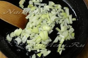 Lean zöldség pörkölt gombával (zöld) Vegetáriánus pörkölt gombával