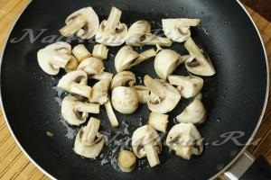 Lean zöldség pörkölt gombával (zöld) Vegetáriánus pörkölt gombával