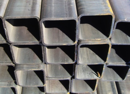 Profilos acél cső és annak alkalmazása