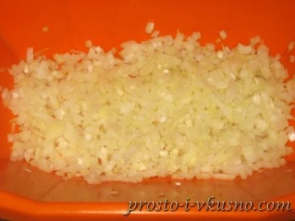 Egyszerű recept ízletes kharcho birka (juh) Egy egyszerű recept ízletes grub bárány