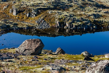 Utazás a szélén a föld, fotó hírek