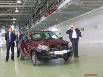 Putyin dicsérte az új Lada Granta 2 Video - avtomaniya (AvtoVAZ) Putyin dicsérte az új Lada Granta 2 Video - avtomaniya