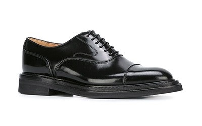 Tisztában vagyunk azzal, hogy mi a különbség a Oxford és brogues (Oxford) Tisztában vagyunk azzal, hogy mi a különbség a Oxford és brogues