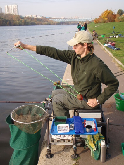 Slingshot halászat a kezüket, blog karpyatnikasovremenny kaprfishing kezdőknek (csúzli) Slingshot halászat a kezüket, blog karpyatnikasovremenny kaprfishing kezdőknek és