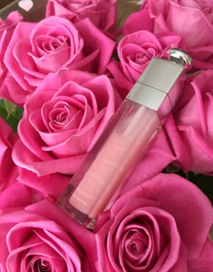 Szerek ajkak térfogatát Dior ajak formula (hang száma 001) - vélemények, fényképek és ár (Dior) Szerek ajkak térfogatát Dior ajak formula (hang száma 001) - vélemények, fényképek és ár