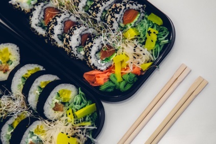 Sushi nyár - 5 kiválasztásának szabályait és étkezési