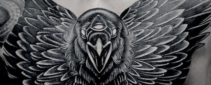 Raven tetoválás jelentése és értéke a baromfi a világtörténelemben, az online magazin tetoválás