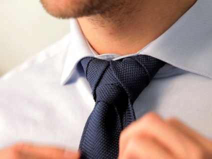 Top 5 módon, hogyan kell nyakkendőt kötni az esküvőre