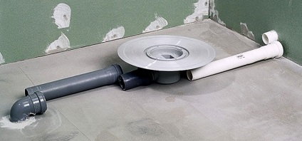 Létra zuhanyzó a padló alatt a csempe kiválasztása és telepítése az árnyalatok