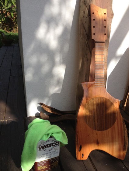 Ukulele - ekogitara Tahitin, mozgochiny (ukulele) Ukulele - ekogitara Tahitin, mozgochiny