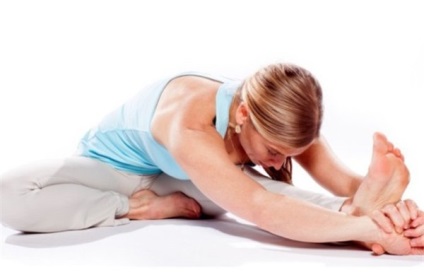 Gyakorlatok lábak stretching hatása lesz! Hogyan nyúlik a láb izmait otthon