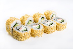 Uramaki (tekercsek) (avokádó meghámozzuk uborka) Uramaki (tekercsek)
