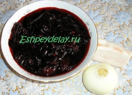 Fried disznó vére egy serpenyőben hagymát, szalonnát - recept fotókkal (sült vér) Fried disznó vére egy serpenyőben hagymát, szalonnát - recept fotókkal