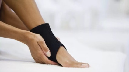Fájó láb törést követően - okok, elsősegély és kezelési