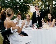 Mi nem tetszik a vendégek az esküvő, és hogyan lehet elkerülni a menyasszony