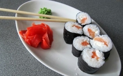 Melyik oldalon, hogy nori tekercs és a sushi, ls