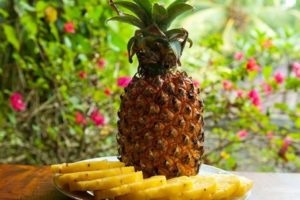 Hogyan kell tartani a kis ananász tárolás trükkök otthon finom, de szeszélyes gyümölcs